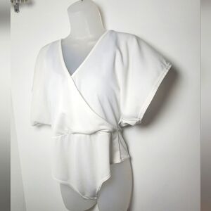 Boohoo White Ruffle Sleeve Bodysuit